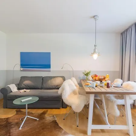 Ferienwohnung Strandkoje דירה *
